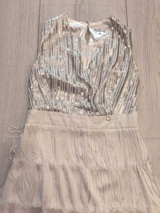 стилна рокля Lucy L 60лв