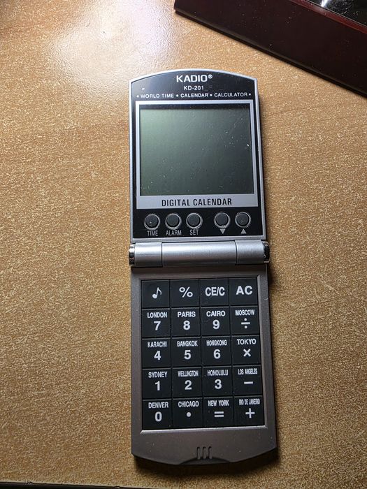 Set birou elegant cu ceas Quartz, pix,suport cărți de vizită și notițe