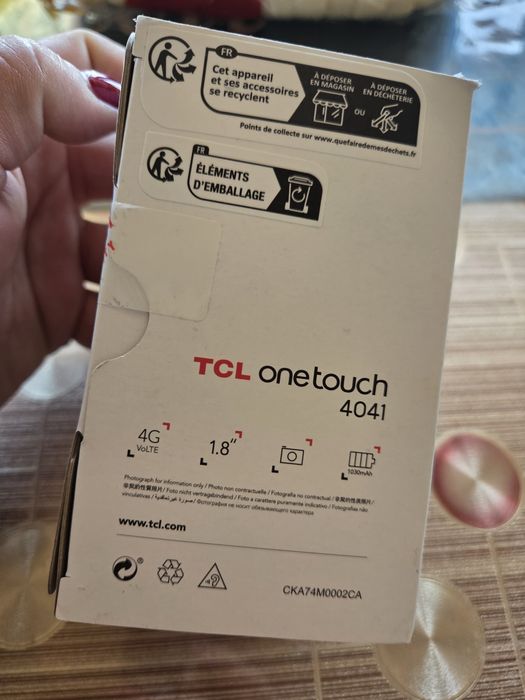 TCL  one touch4041