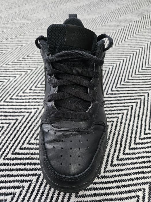 Adidași Nike marimea 35