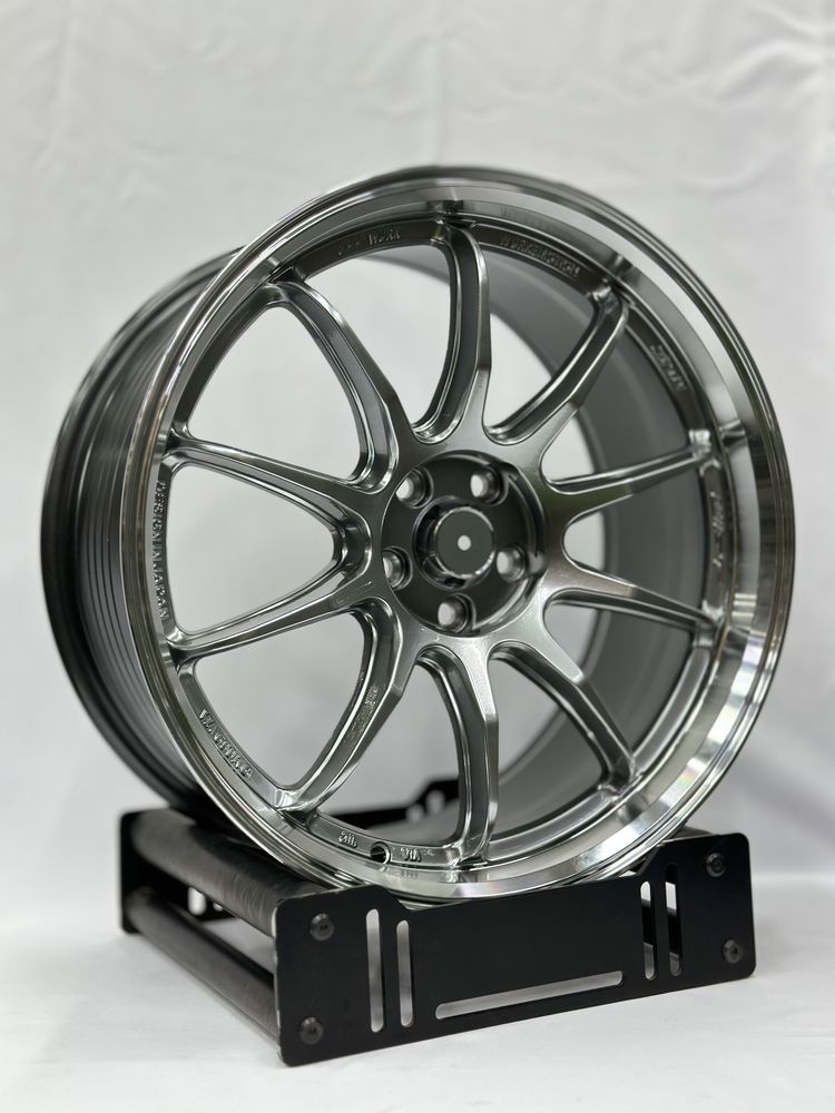 Продается комплект дисков r18 5x100