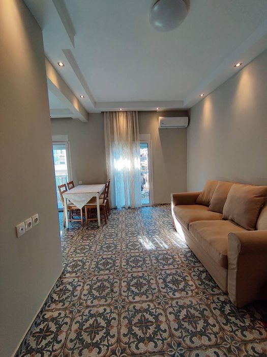 Продавам апартамент в центъра на гр.Солун -Гърция