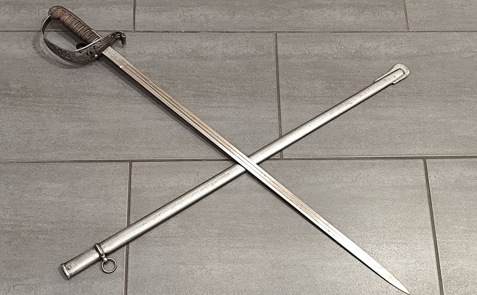 Швейцарска Сабя / Меч / M1899 Swiss Infantry Officer Sword
