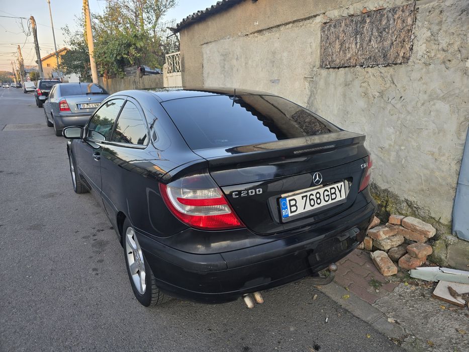 Vand 2.2cdi euro 4 / 2005/cutie manuala