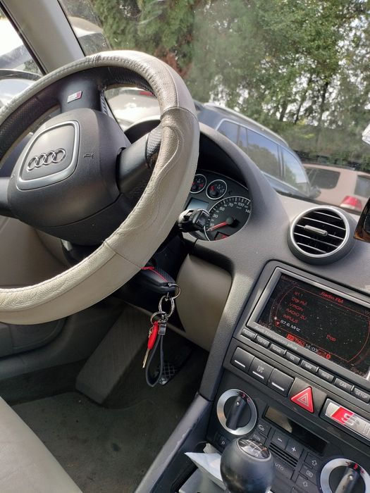 Navigație audi A3 8P MMI OEM - DEFECTĂ
