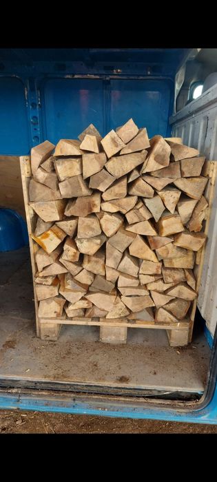 Vind Lemne de foc USCATE Paletat Stejar Fag etc.