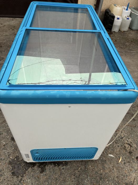 Lada frigorofica LIEBHERR