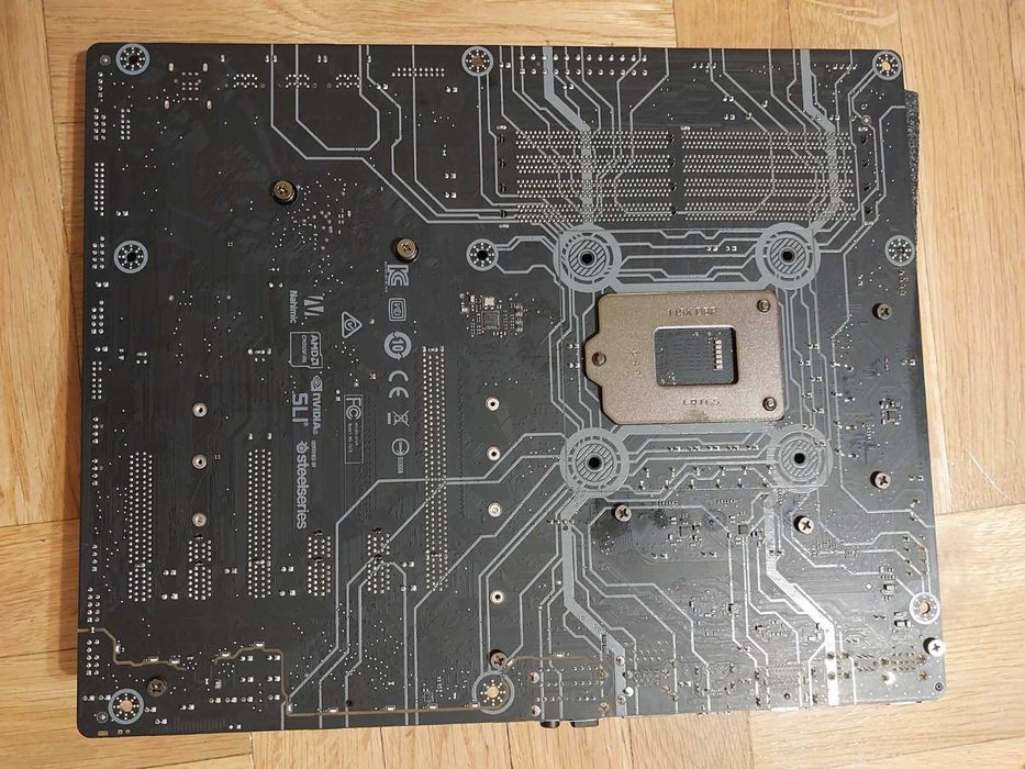 Intel Core i5 7600K + MSI Z270 Gaming M5