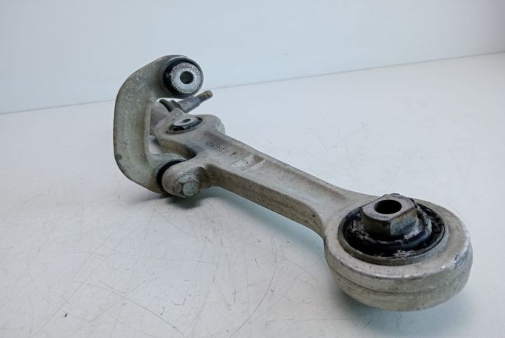 Brat suspensie dreapta fata   8E0407155E Audi A4 B6