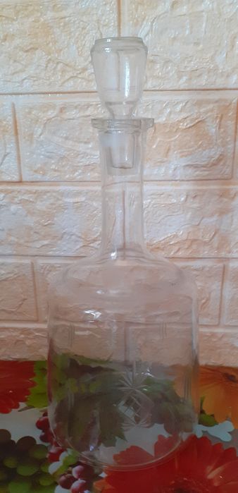 Продам стеклянный графин СССР