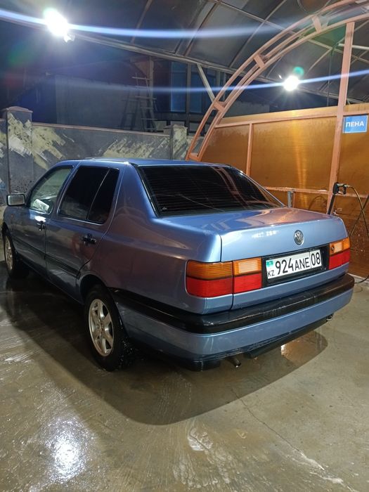 Продам вента 1992г сел поехал