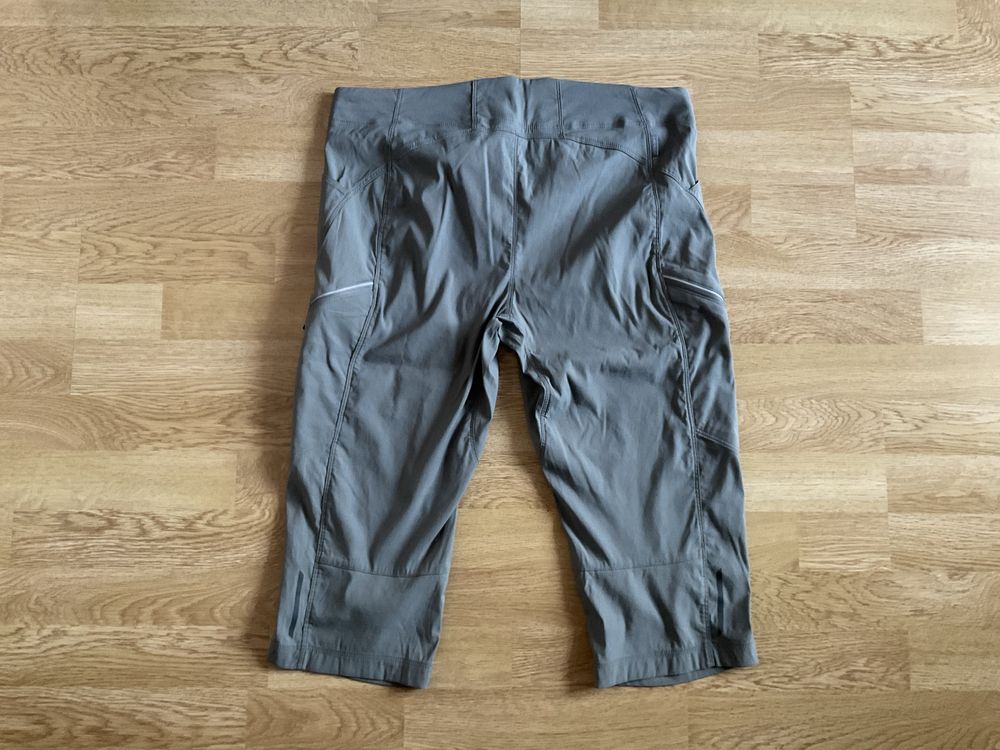 Pantaloni originali Icebreaker merino impecabili