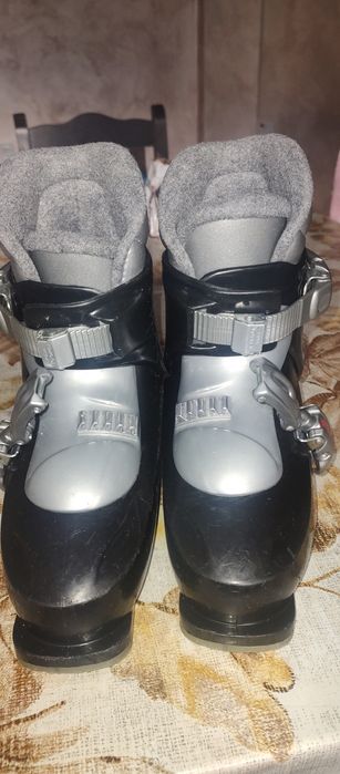 Детски ски обувки- 268 mm.