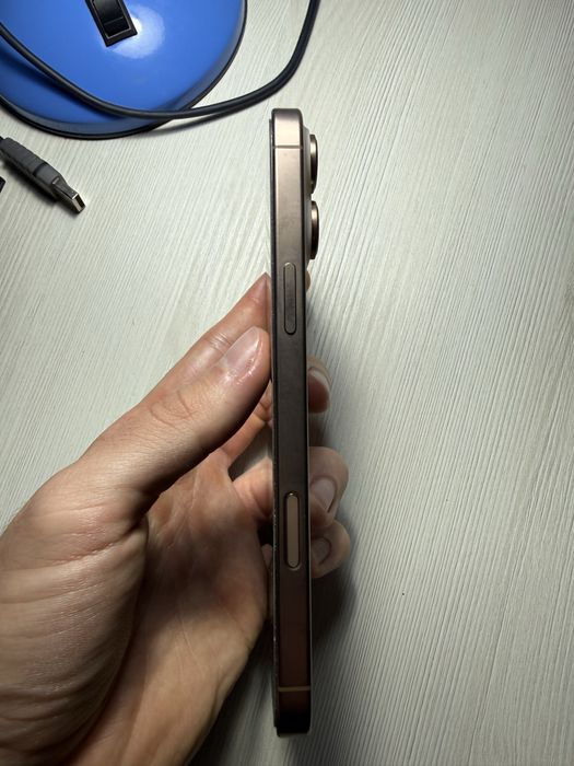 iPhone 16 Pro Max 512 GB Desert Titanium