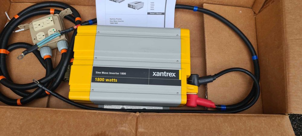 Inverter Xantrex Sine wave 1800