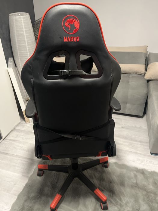 Scaun gaming ajustabil rosu