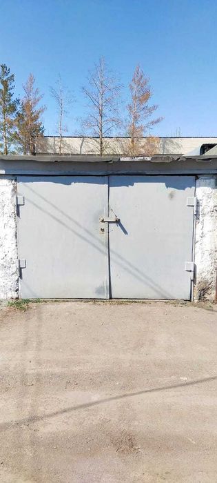 Продам гараж центр города