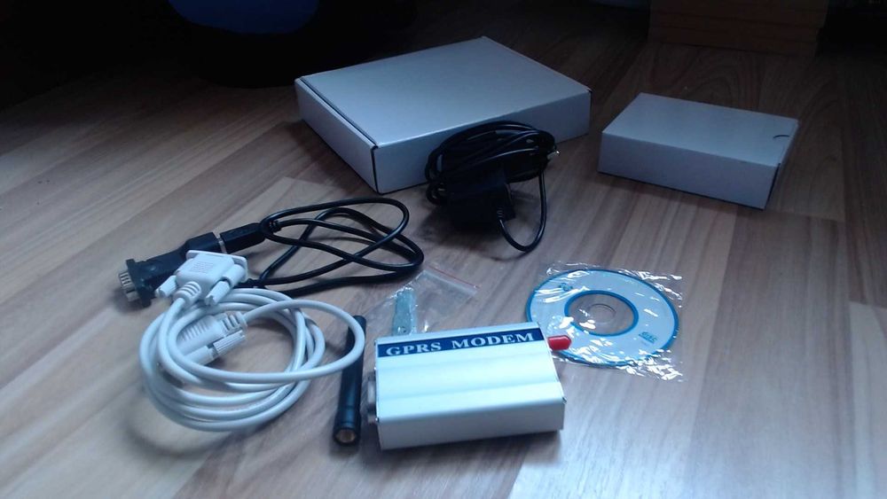 Modem Wavecom Fastrak M1306B, GSM/GPRS, USB-RS232, 9 pini, fără audio