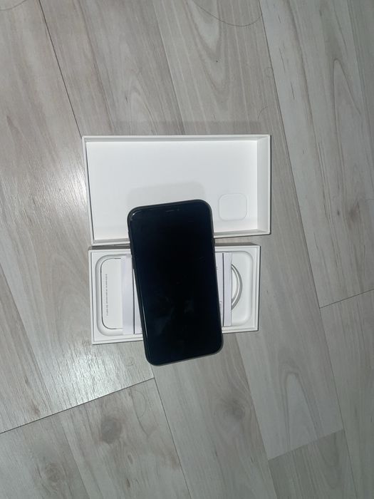 Айфон 11 обмен пс 4