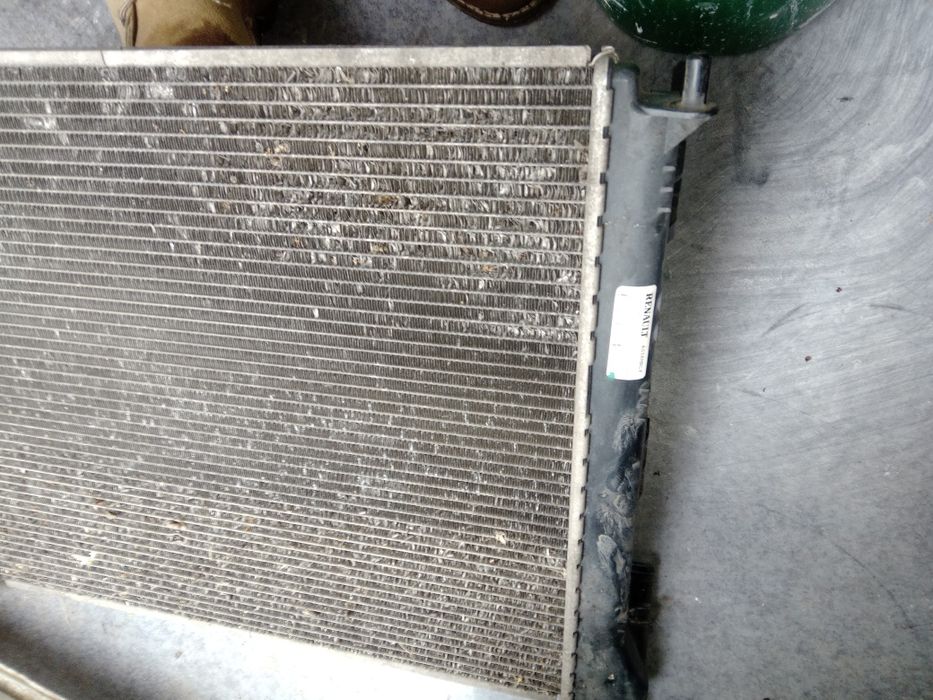 Vând alternator,radiator sandero 1,4.Bobina de inducție  Chrysler PT.