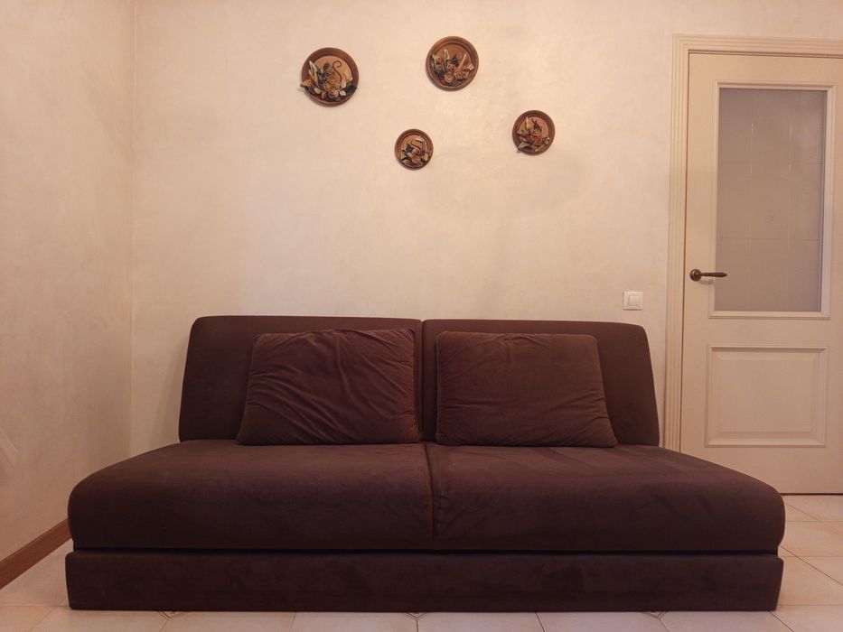 Продам Диван, в хорошем состоянии не битый не крашенный