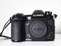 Aparat foto Panasonic Lumix G9 cu obiectiv Leica 12-60 f2.8-4