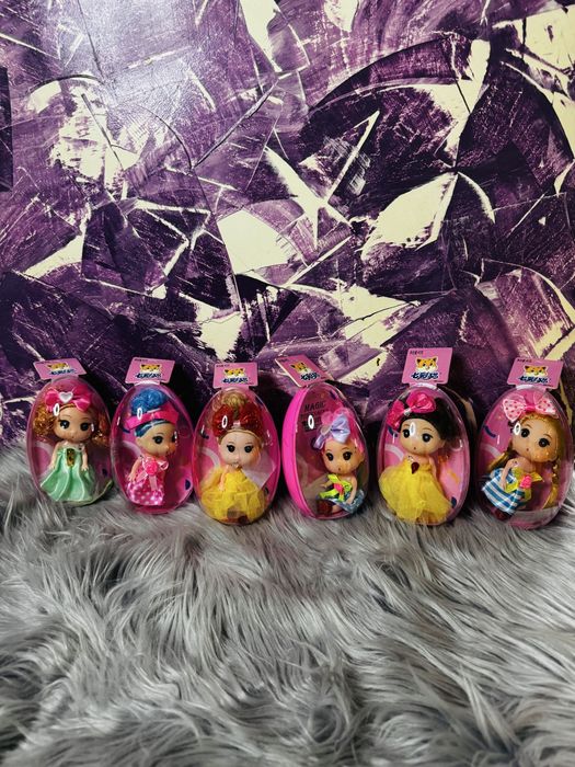 Jucarii copii papusa/masinuta cu dulciuri