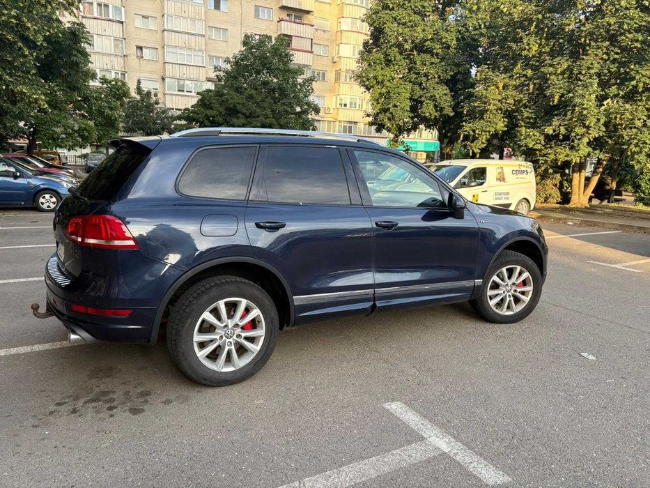 Volkswagen Touareg R line 2012, 4X4