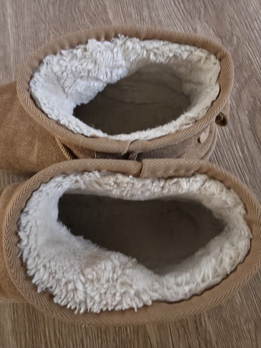 Зимние сапоги уги