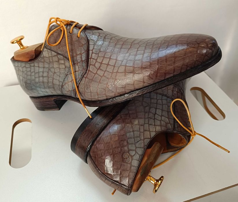 Pantofi de lux 43.5 44 44.5 Greve NOI lucrati manual piele embosata