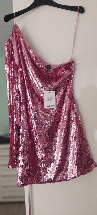 Bardot €139 висок клас рокля с пайети S от Австралия, нова, с етикет