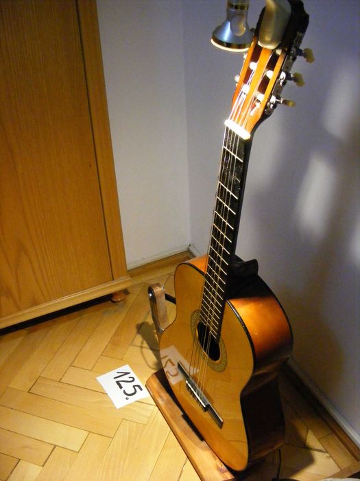 Chitară veioză  (cod 125)