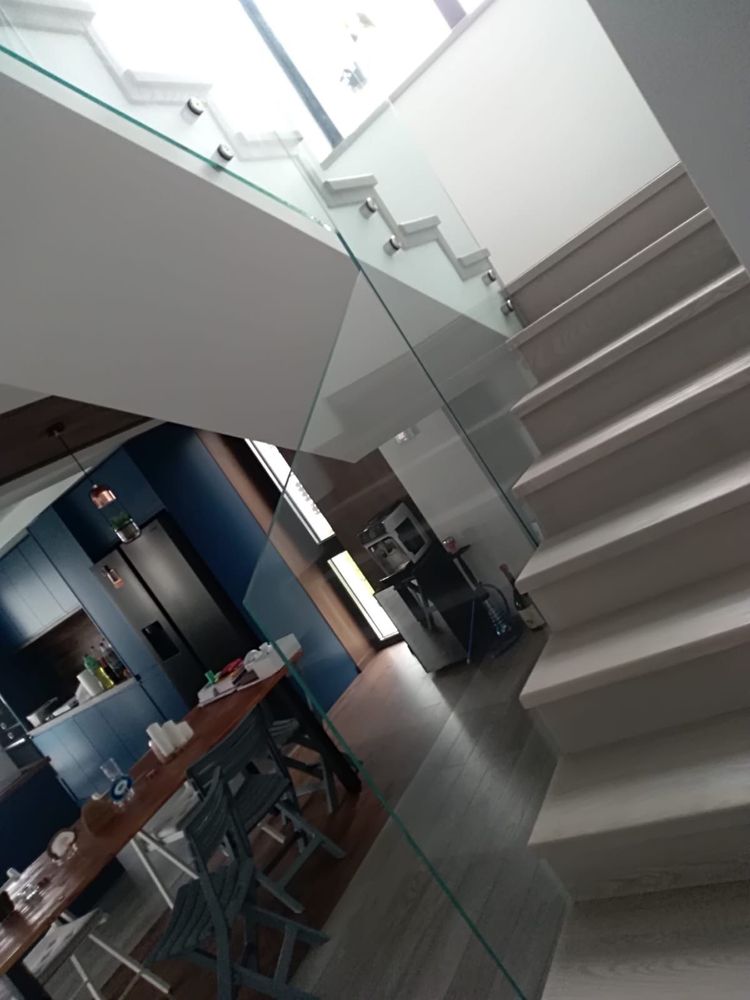 Balustrade de inox cu stcla