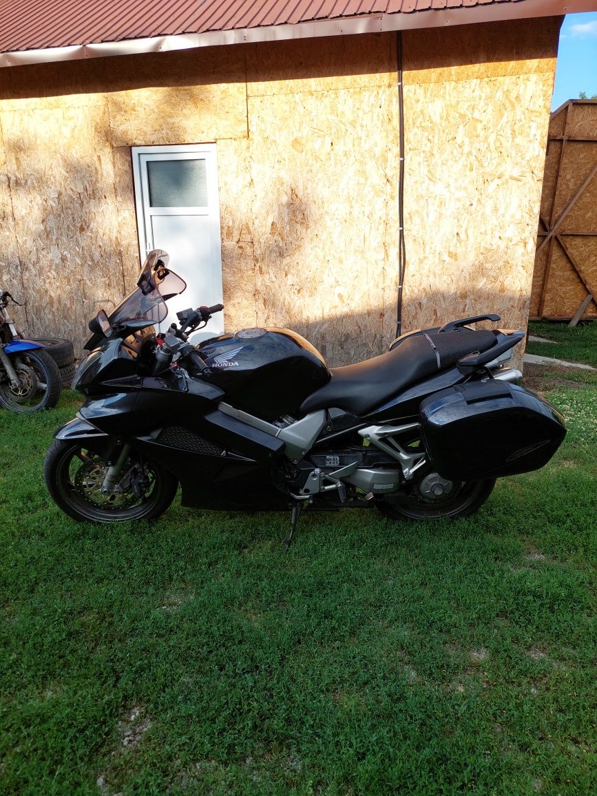 Vand Piese Honda VFR 800 V-Tech   2006