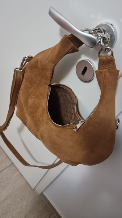 Geanta din piele naturala întoarsă