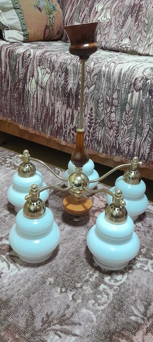 Люстра 5 рожковая,б/у