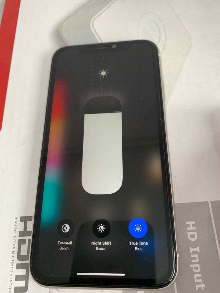 Iphone 11 , белый