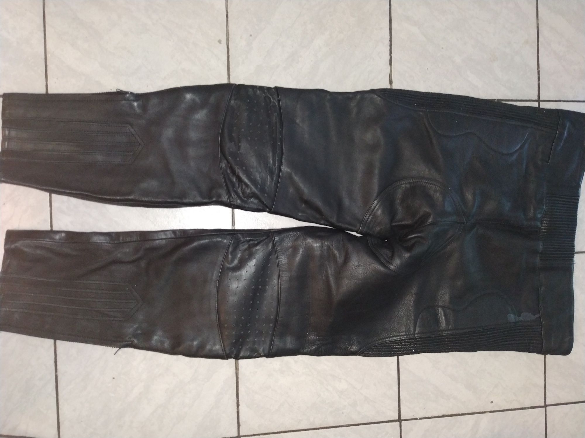 Pantaloni XL moto din piele