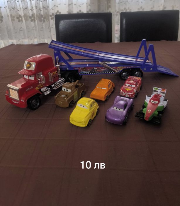 Лот от детски играчки-Hot Wheels, радиоуправляеми коли,