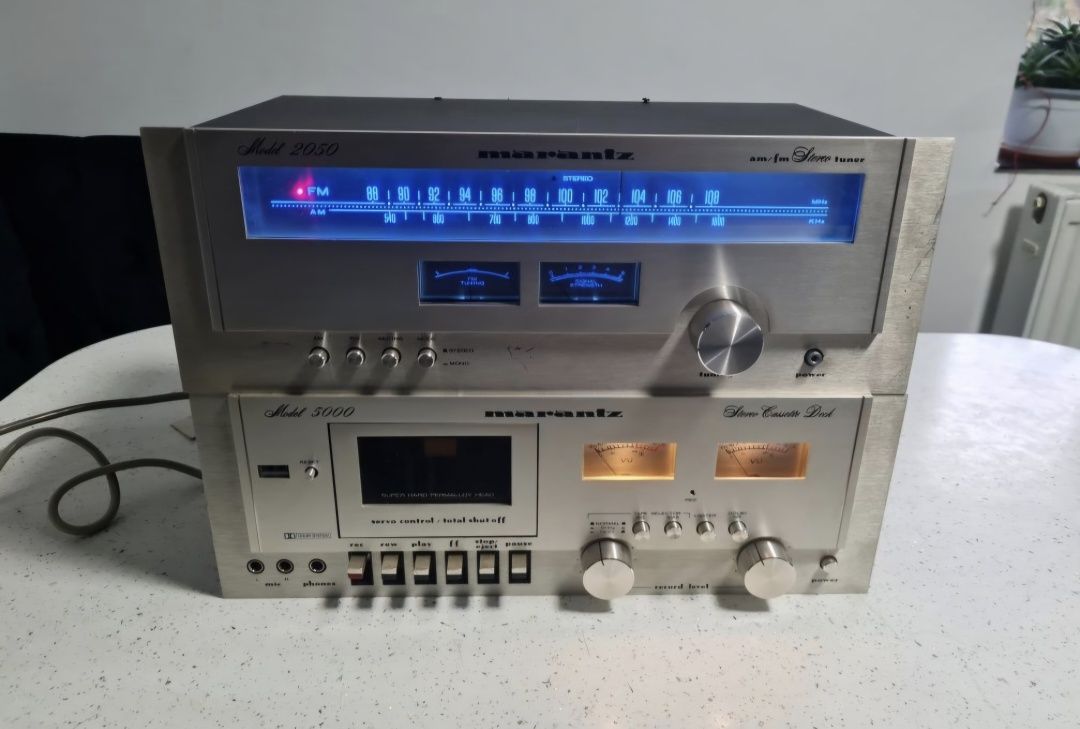 Casetofon deck Marantz 5000 și tuner Marantz 2050