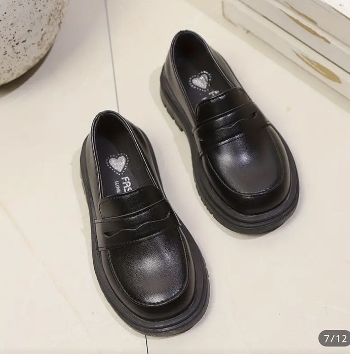 Детски нови лофъри