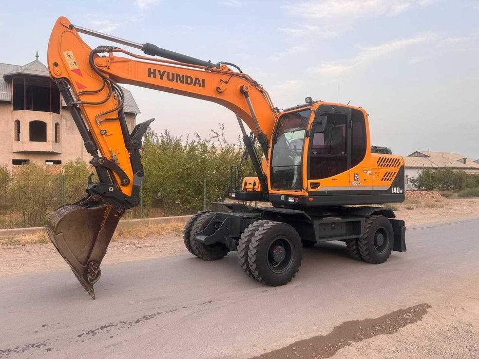 Hyundai 140 Yili 2015