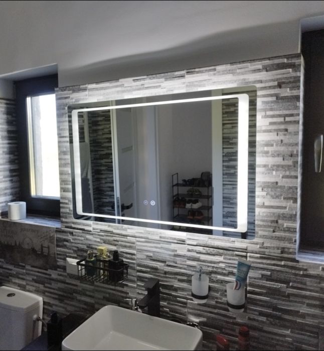 Oglinda baie Led , 3 tipuri lumina ,90cm x 60cm , functie dezaburire