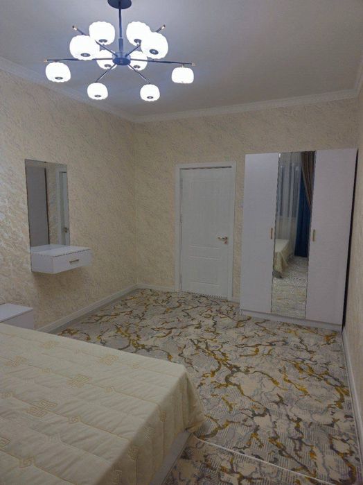 * 3|3|4 Чиланзар 8 квартал Ориентир РОВД Продаётся квартира