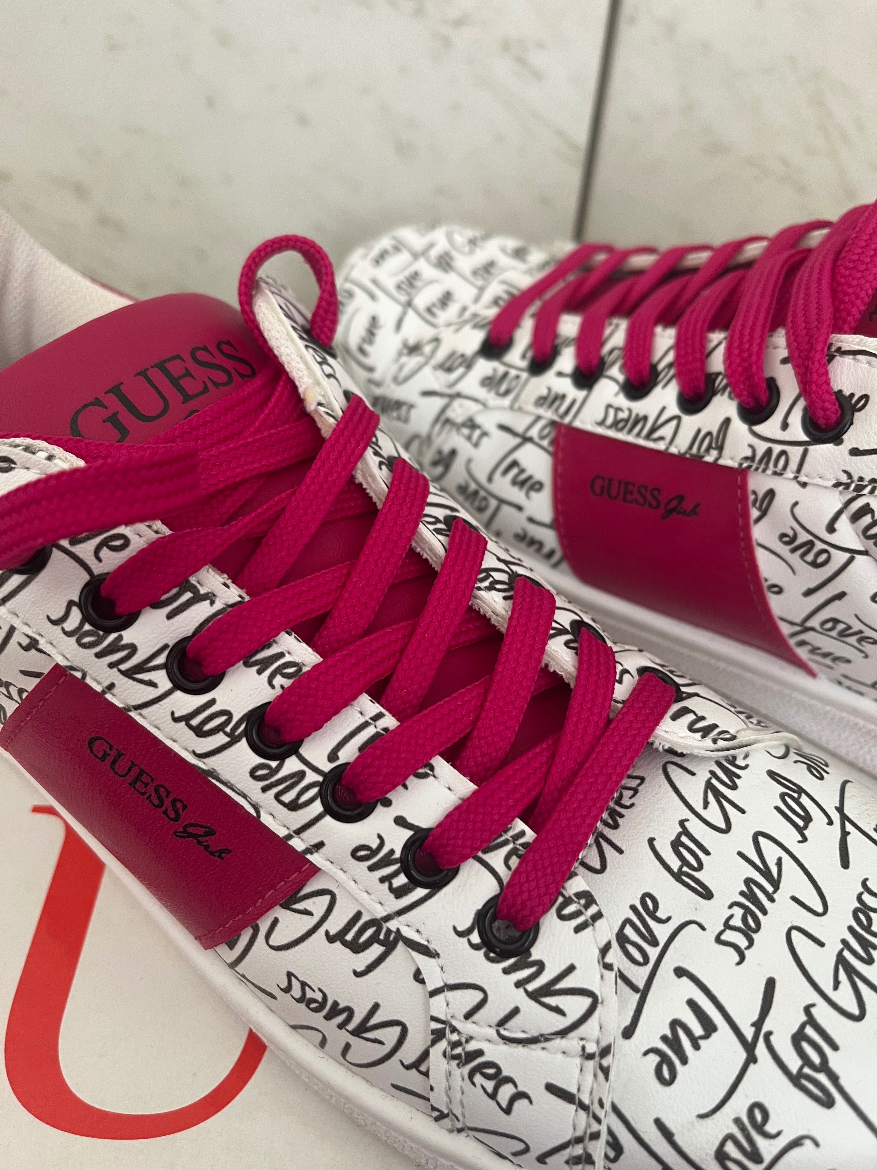 Обувки Guess в розов цвят