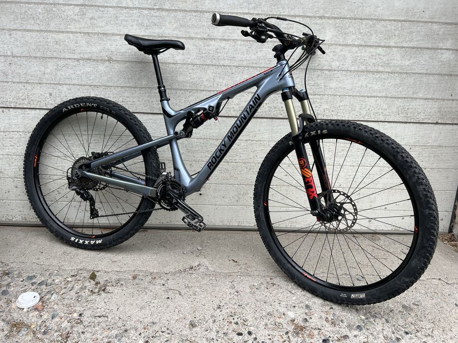 Rocky Mountain Instinct Carbon 29