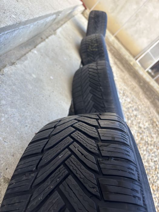 Jante audi cu anvelope iarna 205/60r16