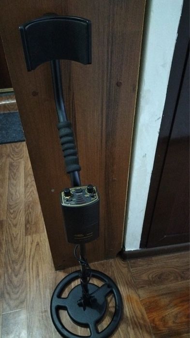 Металаискатель новый