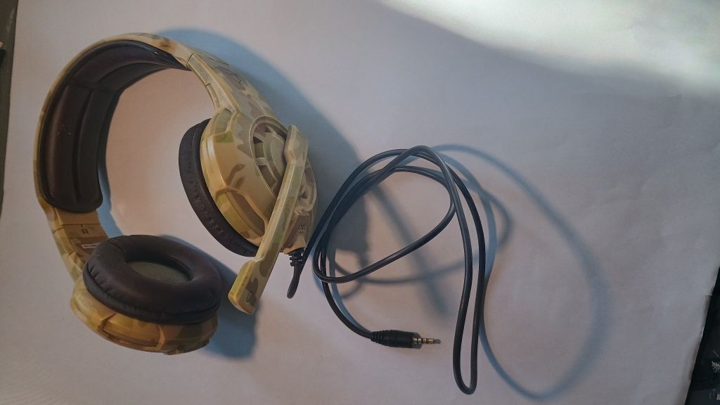 Продавам геймърски слушалки GXT