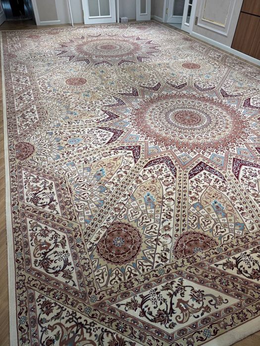 GILAM ideal xolatda SOTILADI 7m x 4m